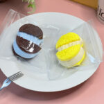 PeachyPuff Oreo Blue Raspberry Stretchy Cookie Squishy - Image 3
