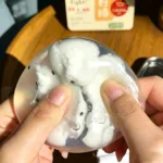 Mochi Dumpling Crispy Squishy Balls – Sesame & Strawberry