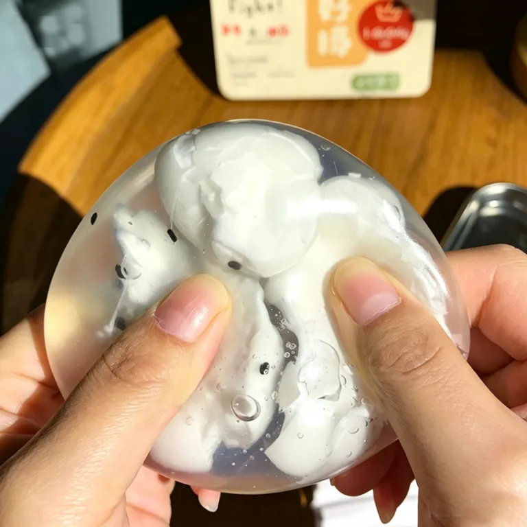 Mochi Dumpling Crispy Squishy Balls – Sesame & Strawberry